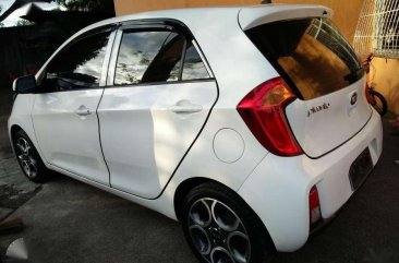 Kia Picanto Automatic 2015 top of the line FOR SALE