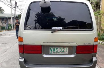 2000 model TOYOTA HIACE Grandia 3.0 diesel manual FOR SALE