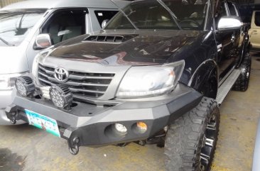 2015 Toyota Hilux Manual Diesel well maintained for sale