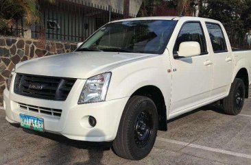 2010 Isuzu Dmax 4x2 MT White Pickup For Sale 