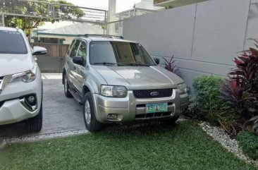 Ford Escape 2004 FOR SALE