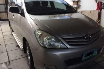 Toyota Innova 2010 for sale