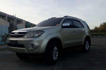 Toyota Fortuner G Diesel 2006 Grey For Sale 