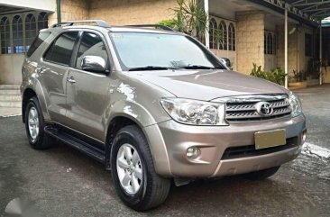 2011 Toyota Fortuner G Automatic DIESEL for sale