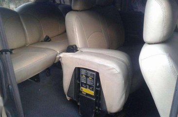 2001 Hyundai Starex SVX matic diesel FOR SALE