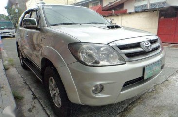 Toyota Fortuner V AT Diesel 4x4 2006 For Sale 