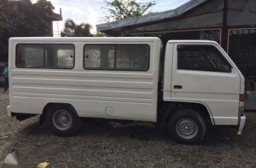 FOR SALE Isuzu Elf 2001 fb close van