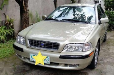 FOR SALE Volvo S40 2001