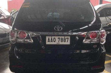 2015 Toyota Fortuner V AT Black For Sale 