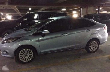 Ford Fiesta Sedan 2011 AT Bluish Silver For Sale 