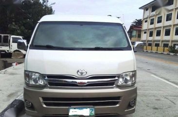 Toyota Grandia 2tone 2011 FOR SALE