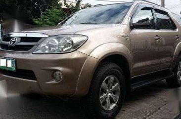 Toyota Fortuner G AT Beige 2006 For Sale 