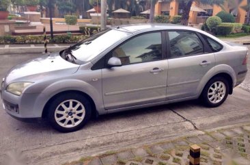 Ford Focus 2006 MT Silver Sedan For Sale 