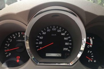 2007 TOYOTA Fortuner 4x2 Gas FOR SALE