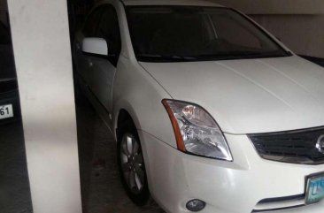 Nissan Sentra 2012 AT White Sedan For Sale 