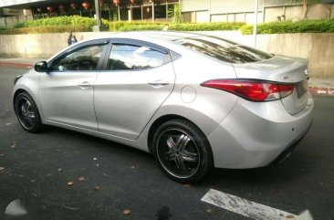 Hyundai Elantra GLS 2012 MT Silver Sedan For Sale 