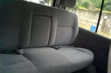 Toyota Hiace 2001 commuter van for sale