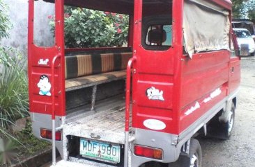 Suzuki Multi-cab 2006 F6 MT Red Truck For Sale 