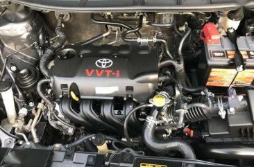 Toyota Vios E 2015 AT Gray Sedan For Sale 