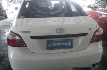 Well-kept Toyota Vios 2013 for sale