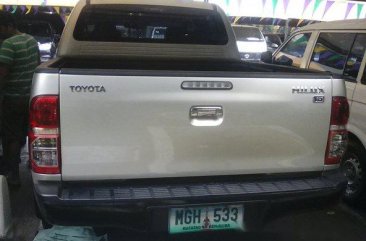 Well-kept Toyota Hilux 2013 for sale