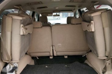 2005 Toyota Innova G AT Diesel Silver For Sale 