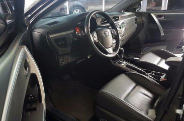 Well-kept Toyota Corolla Altis 2015 V A/T for sale