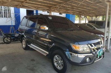 Isuzu Sportivo 2010 Manual Green SUV For Sale 