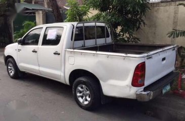 Toyota Hilux Pick-up J 2008 MT White For Sale 