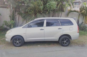 2006 Toyota Innova J 2.0 VVTi Silver For Sale 