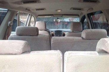 2011 Toyota Innova G FOR SALE