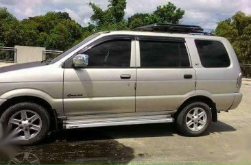 FOR SALE ISUZU Crosswind model 2005