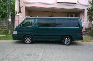 Toyota Hiace 2001 commuter van for sale