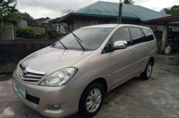 Toyota Innova g manual  2009 model FOR SALE