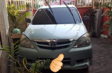 Good as new Toyota Avanza 2009 for sale