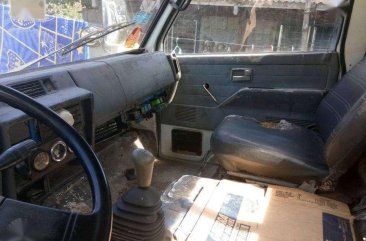 1994 Isuzu Elf 4BC2 14ft MT White For Sale 