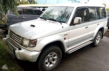 Mitsubishi Pajero Exceed 1998 White For Sale 