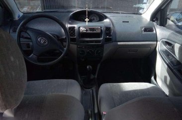 Toyota Vios E 2004 Manual White Sedan For Sale 