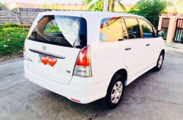 2012 TOYOTA Innova j diesel FOR SALE