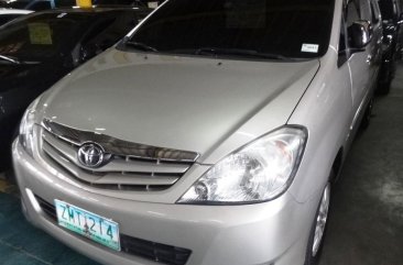 2009 Toyota Innova Automatic Diesel well maintained for sale