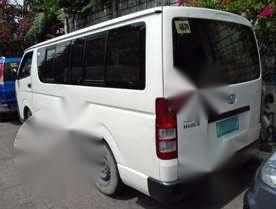 2013 Toyota Hiace Commuter 2.5L MT DSL FOR SALE