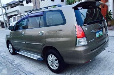 Fresh Toyota Innova G 2010 Automatic Diesel Top Of The Line 1st Owner