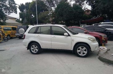 2005 Toyota RAV4 AT FOR SALE