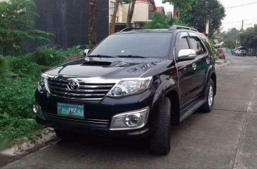 FOR SALE TOYOTA Fortuner 2014 g manual