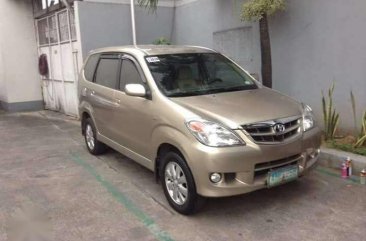 Toyota Avanza 1.5G gas manual 2010 FOR SALE