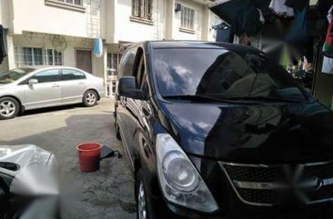 Hyundai Starex VGT 2008 MT Black Van For Sale 