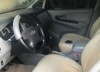 Well-maintained Toyota Innova 2010 for sale