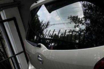 FOR SALE: NISSAN Grand Livina 2010