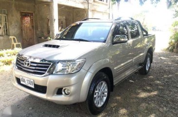 Toyota Hilux G 2015 model manual FOR SALE