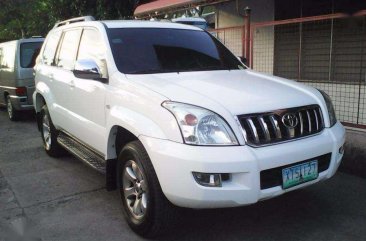 Toyota Prado 2005 4x4 AT White SUV For Sale 